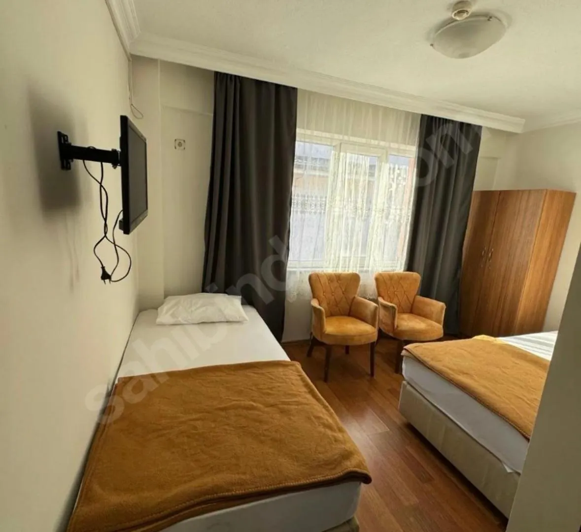 Pearl Guest House contacts